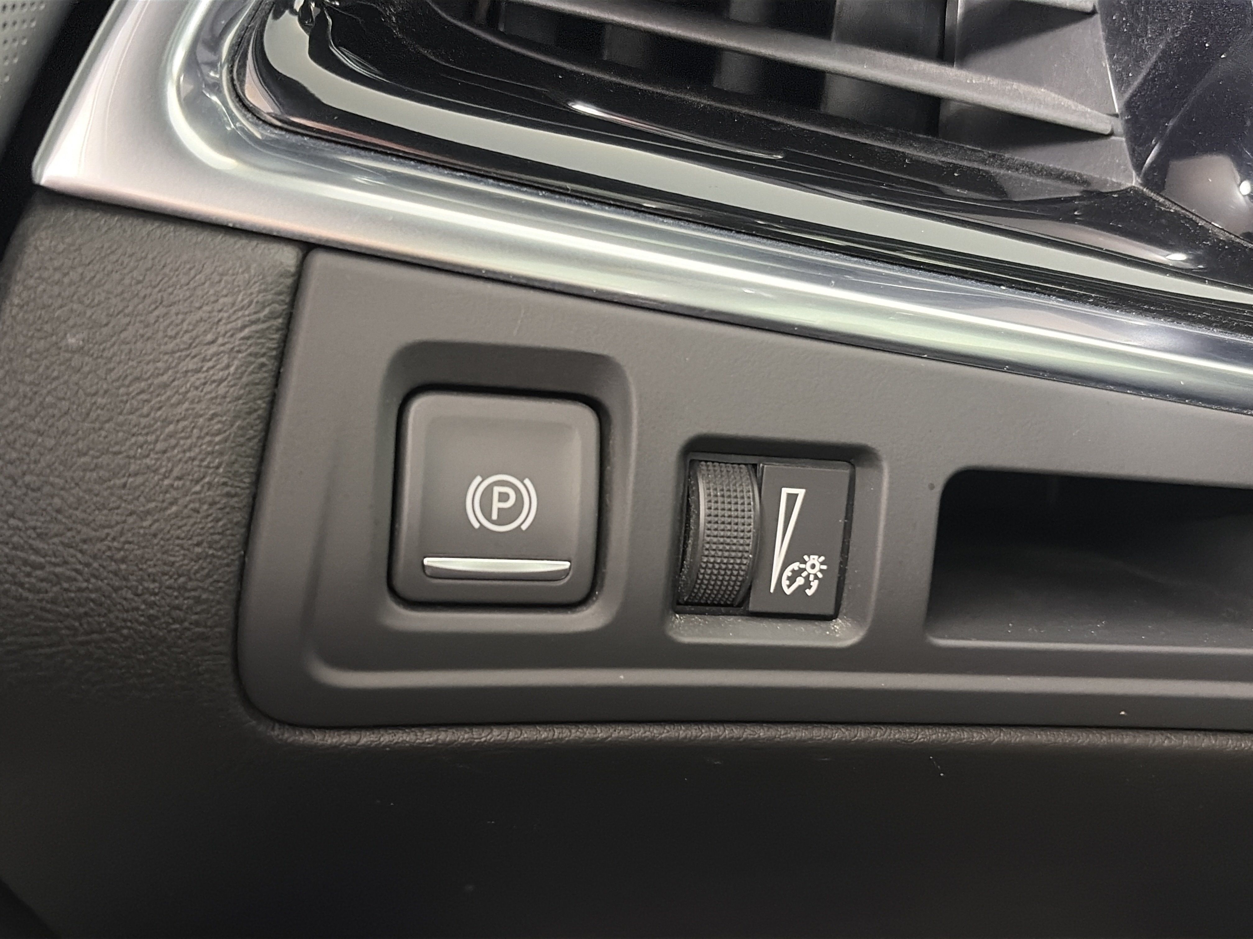 Used 2021 Cadillac XT6 Sport AWD/4WD image 42