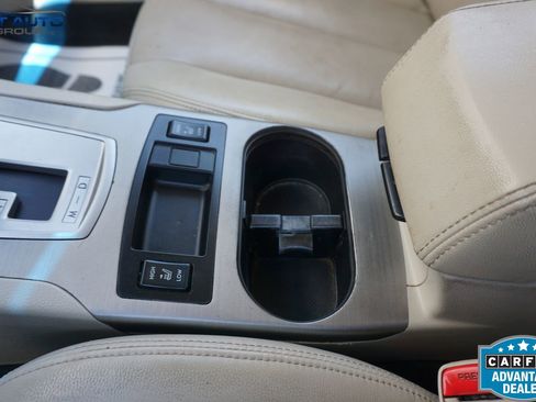 Used 2011 Subaru Legacy 2.5i Limited w/ Appearance Package 1H AWD/4WD image 33
