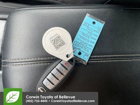 Used 2024 Nissan Altima 2.5 SV image 16