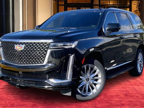 Certified 2024 Cadillac Escalade Premium Luxury image 1