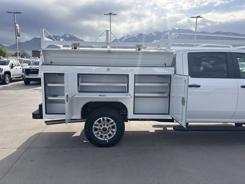 New 2026 GMC Sierra 2500 Pro w/ Convenience Package image 10