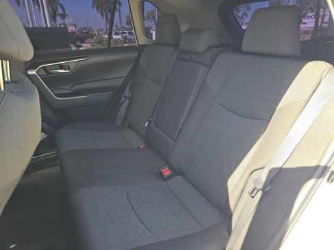 Certified 2021 Toyota RAV4 XLE w/ Convenience Package FWD image 19