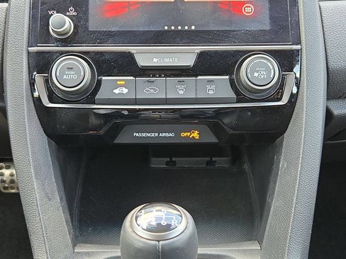 Used 2020 Honda Civic Sport image 18