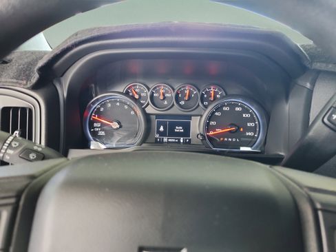 Used 2023 Chevrolet Silverado 1500 Custom Trail Boss AWD/4WD image 10