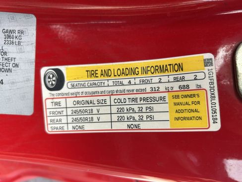 Used 2020 Chevrolet Camaro LT image 24