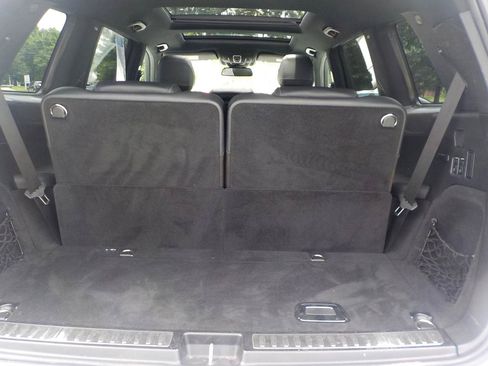 Used 2018 Mercedes-Benz GLS 450 4MATIC w/ Premium Package image 37