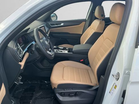 New 2026 Volkswagen Atlas Cross Sport SEL R-Line AWD/4WD image 9