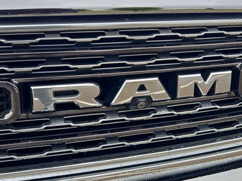 Used 2020 RAM 1500 Limited RWD image 10