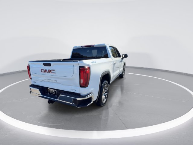 Used 2025 GMC Sierra 1500 SLT AWD/4WD image 8