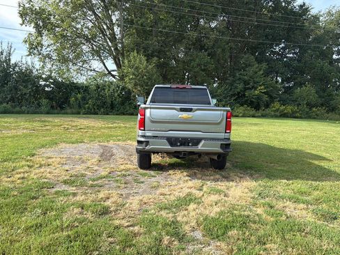 Certified 2026 Chevrolet Silverado 2500 High Country w/ High Country Premium Package AWD/4WD image 4