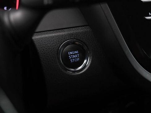 Used 2020 Toyota Camry XSE image 36