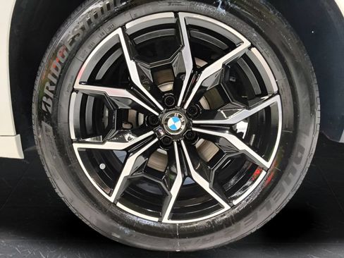 Used 2024 BMW X4 xDrive30i w/ Premium Package AWD/4WD image 36