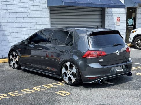 Used 2015 Volkswagen GTI SE FWD image 5