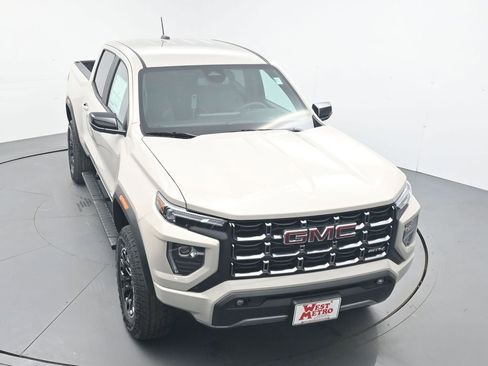 New 2026 GMC Canyon AT4 image 4