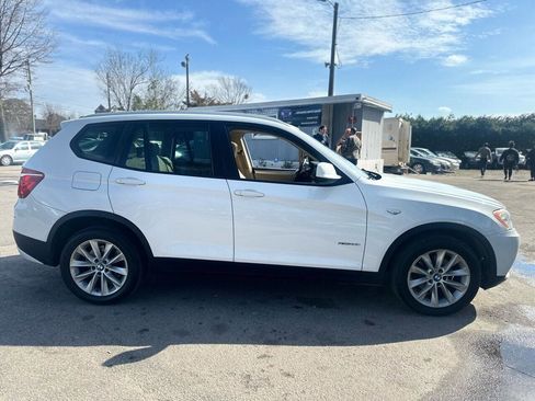 Used 2013 BMW X3 xDrive28i image 4