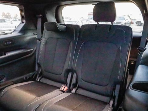 New 2025 Jeep Grand Cherokee L Laredo w/ Luxury Tech Group I image 21