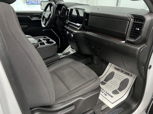 Used 2024 GMC Sierra 1500 Elevation image 54
