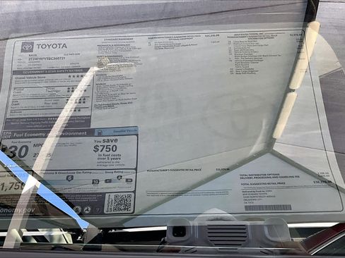 New 2025 Toyota RAV4 XLE image 19