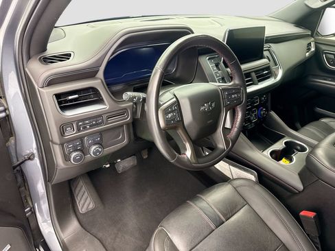 Used 2022 Chevrolet Tahoe RST w/ Luxury Package AWD/4WD image 9