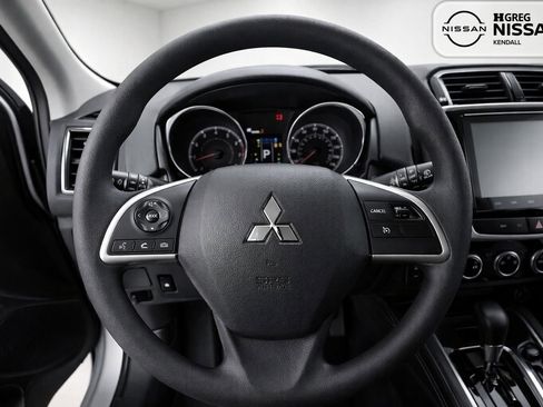 Used 2026 Mitsubishi Outlander Sport ES image 10