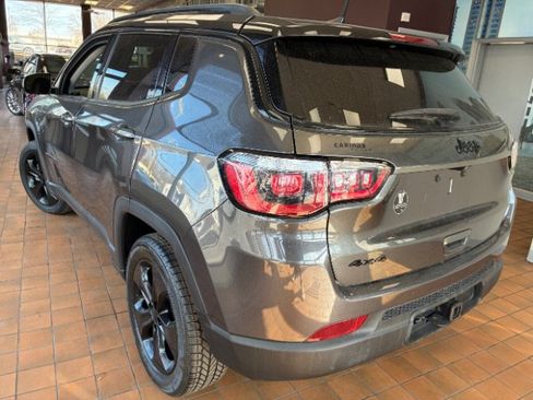Used 2018 Jeep Compass Latitude w/ Popular Equipment Group AWD/4WD image 7
