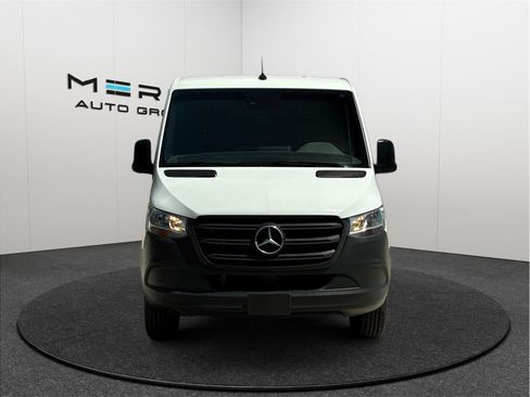 Used 2024 Mercedes-Benz Sprinter 2500 144 Cargo image 3