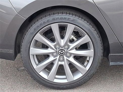 Used 2023 MAZDA MAZDA3 s image 29