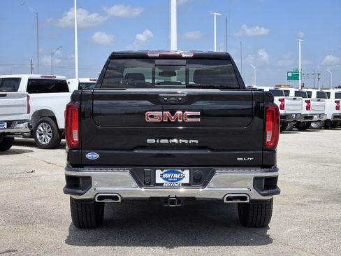 Used 2026 GMC Sierra 1500 SLT AWD/4WD image 6