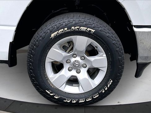 Certified 2023 RAM 1500 Big Horn image 32