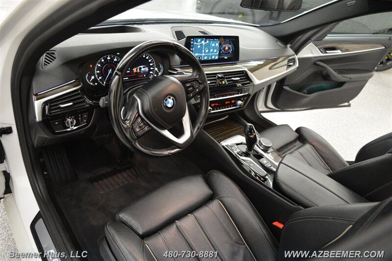Used 2018 BMW 530e RWD image 14