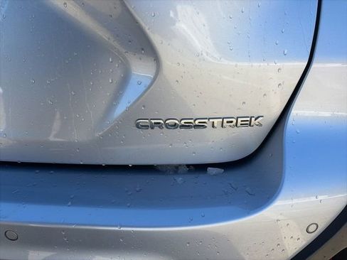 Used 2024 Subaru Crosstrek 2.5i Limited AWD/4WD image 32
