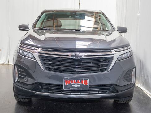 Used 2022 Chevrolet Equinox LT image 2