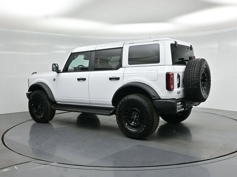 New 2026 Ford Bronco Outer Banks w/ Sasquatch Package AWD/4WD image 6