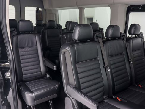 Used 2022 Ford Transit 350 XLT image 15