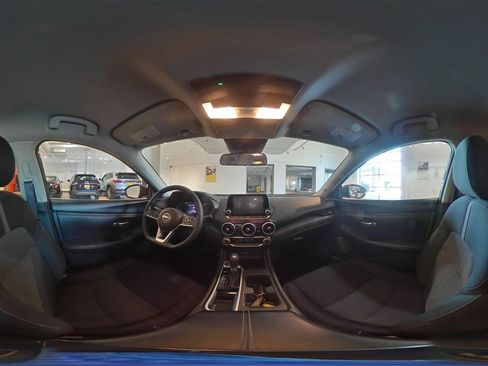 Used 2025 Nissan Sentra SV FWD image 41