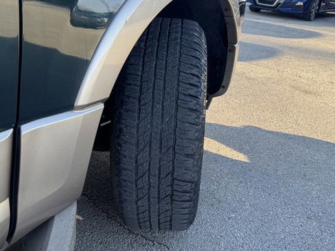 Used 2014 Ford Expedition XLT w/ Equipment Group 201A image 11