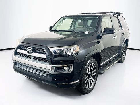 Used 2015 Toyota 4Runner Limited AWD/4WD image 3