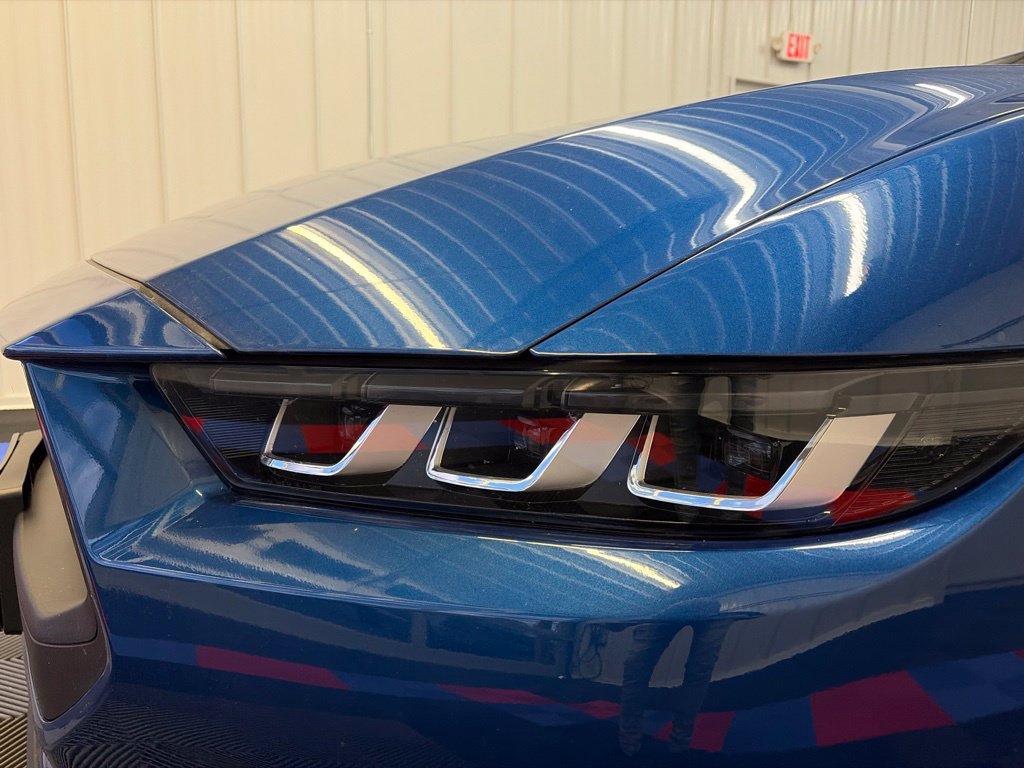 Used 2024 Ford Mustang Coupe w/ 2.3L High Performance Package RWD image 11