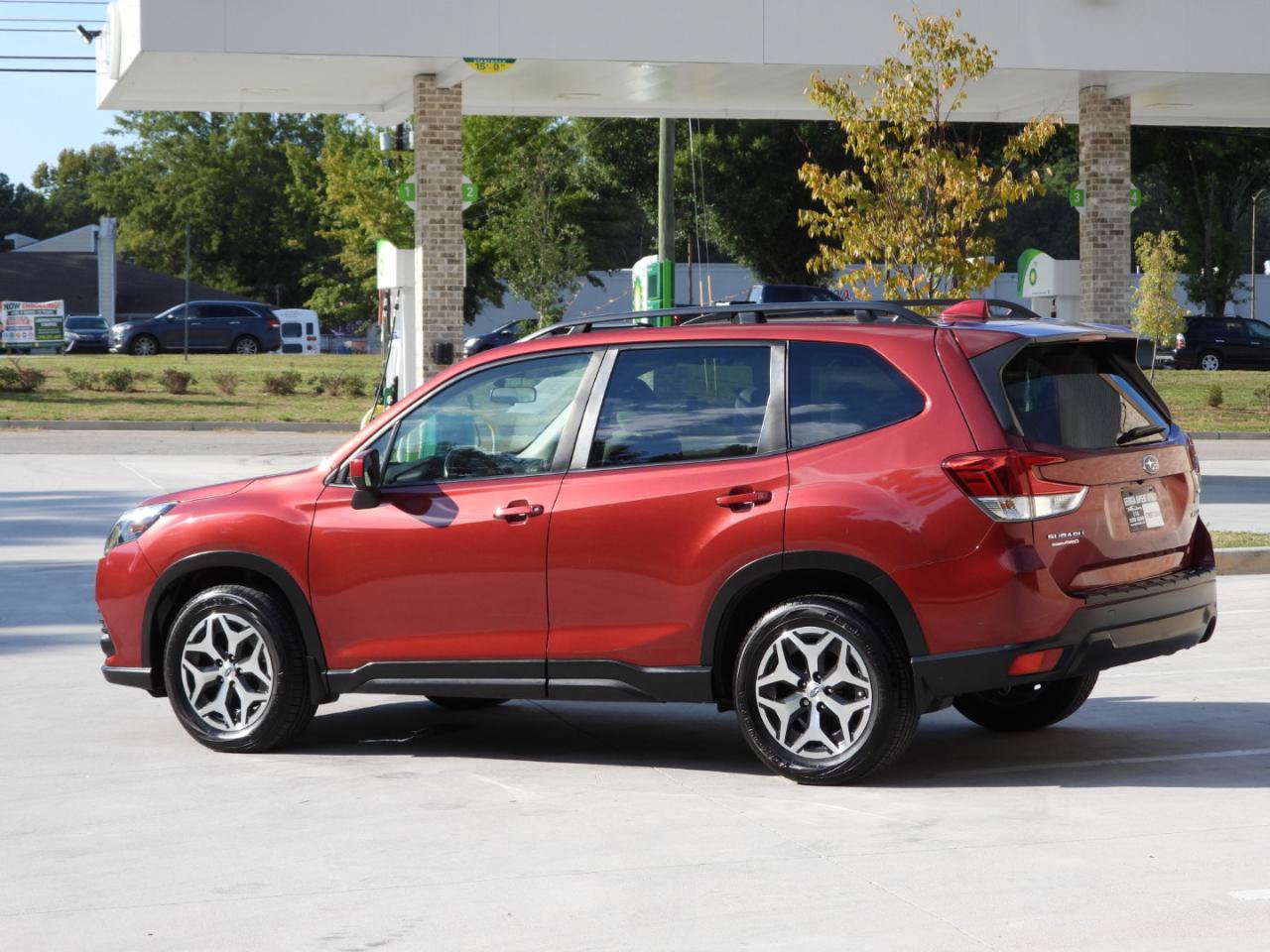 Used 2023 Subaru Forester Premium AWD/4WD image 33