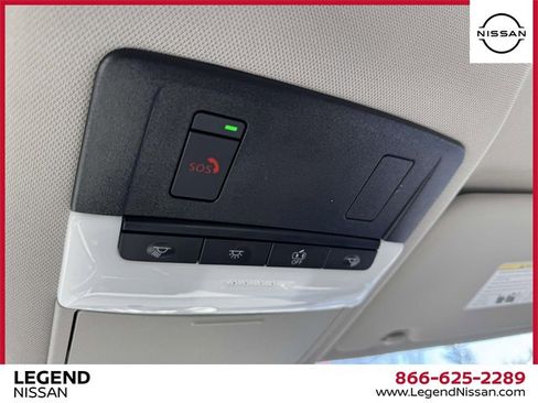 Certified 2023 Nissan Rogue SV image 29