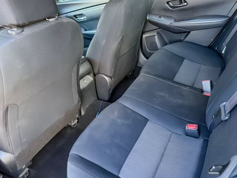 Used 2024 Nissan Sentra SV FWD image 8