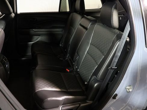 Used 2022 Honda Passport Elite image 13