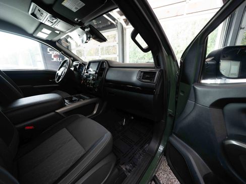 Used 2024 Nissan Titan SV w/ SV Bronze Edition Package RWD image 22