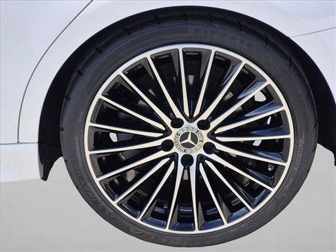 Used 2022 Mercedes-Benz C 300 Sedan image 23