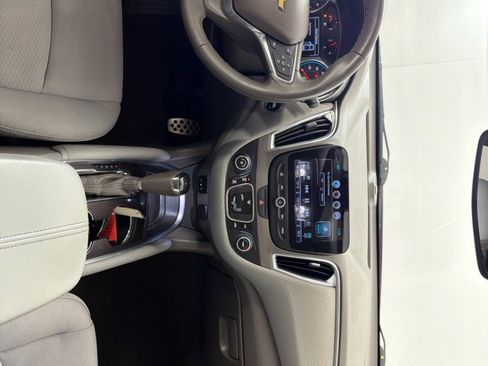 Used 2016 Chevrolet Malibu LT image 24