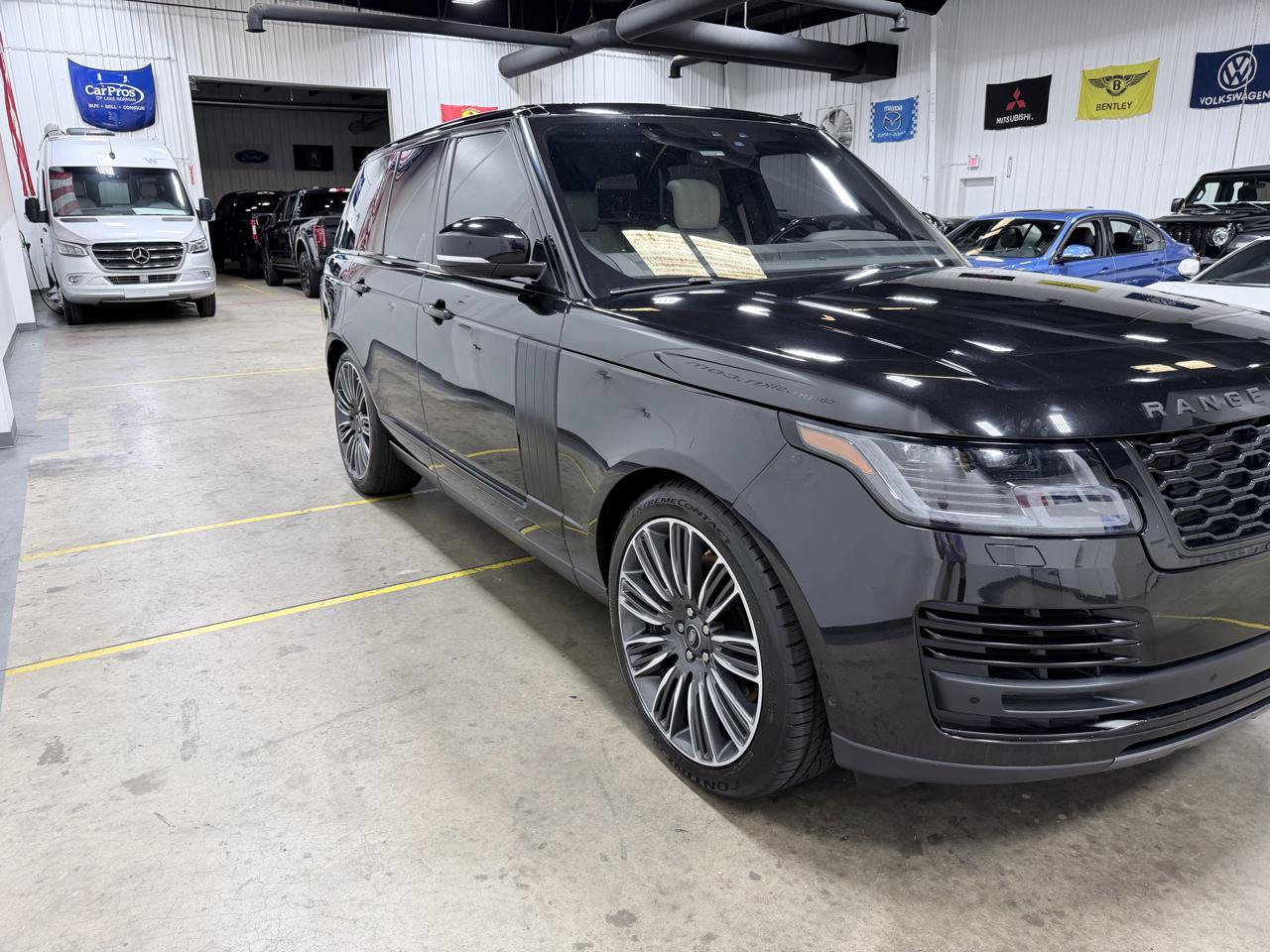Used 2022 Land Rover Range Rover P525 Westminster Edition AWD/4WD image 18