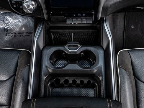 Used 2025 RAM 1500 Laramie w/ Sport Appearance Package image 28