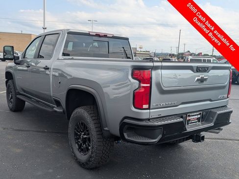 New 2026 Chevrolet Silverado 2500 ZR2 AWD/4WD image 5