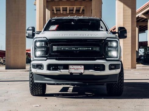 New 2026 Ford F250 Lariat w/ Black Appearance Package image 2