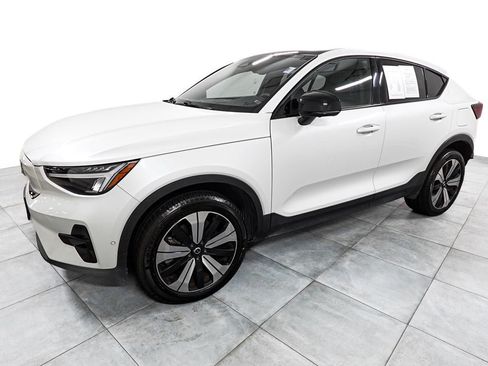 Used 2023 Volvo C40 P8 Recharge Plus AWD/4WD image 4